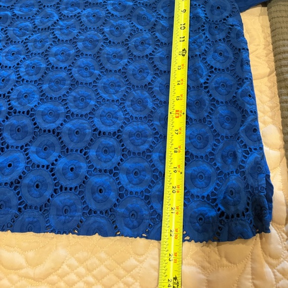 J.Crew Royal Blue 3/4 sleeve cotton eyelet top women’s L - Picture 8 of 9